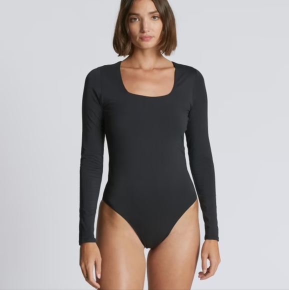 Everlane Supima Square Neck Bodysuit - Picture 2 of 11